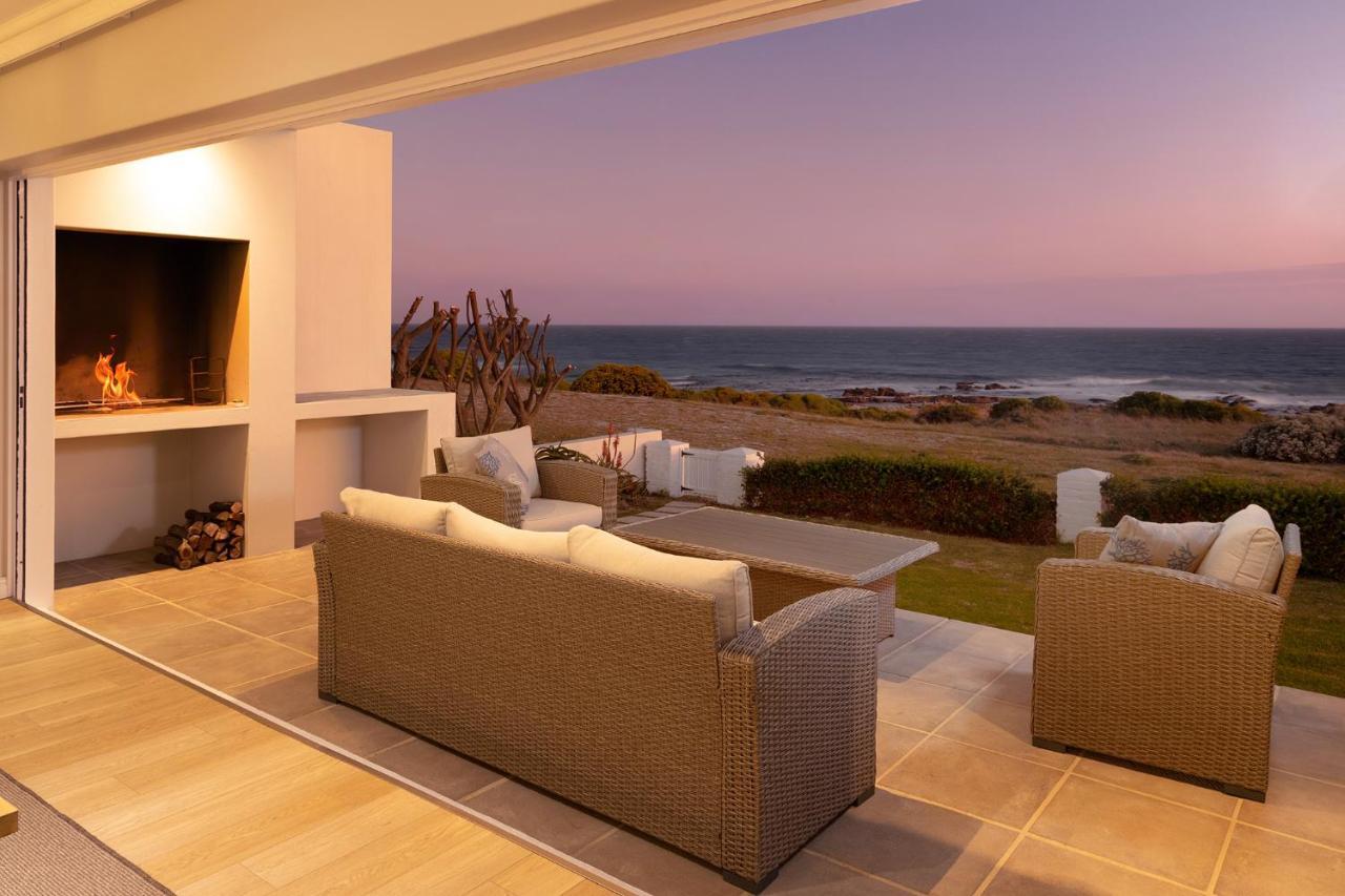 Seapearl Oceanfront Villa And Cottage Hermanus Εξωτερικό φωτογραφία