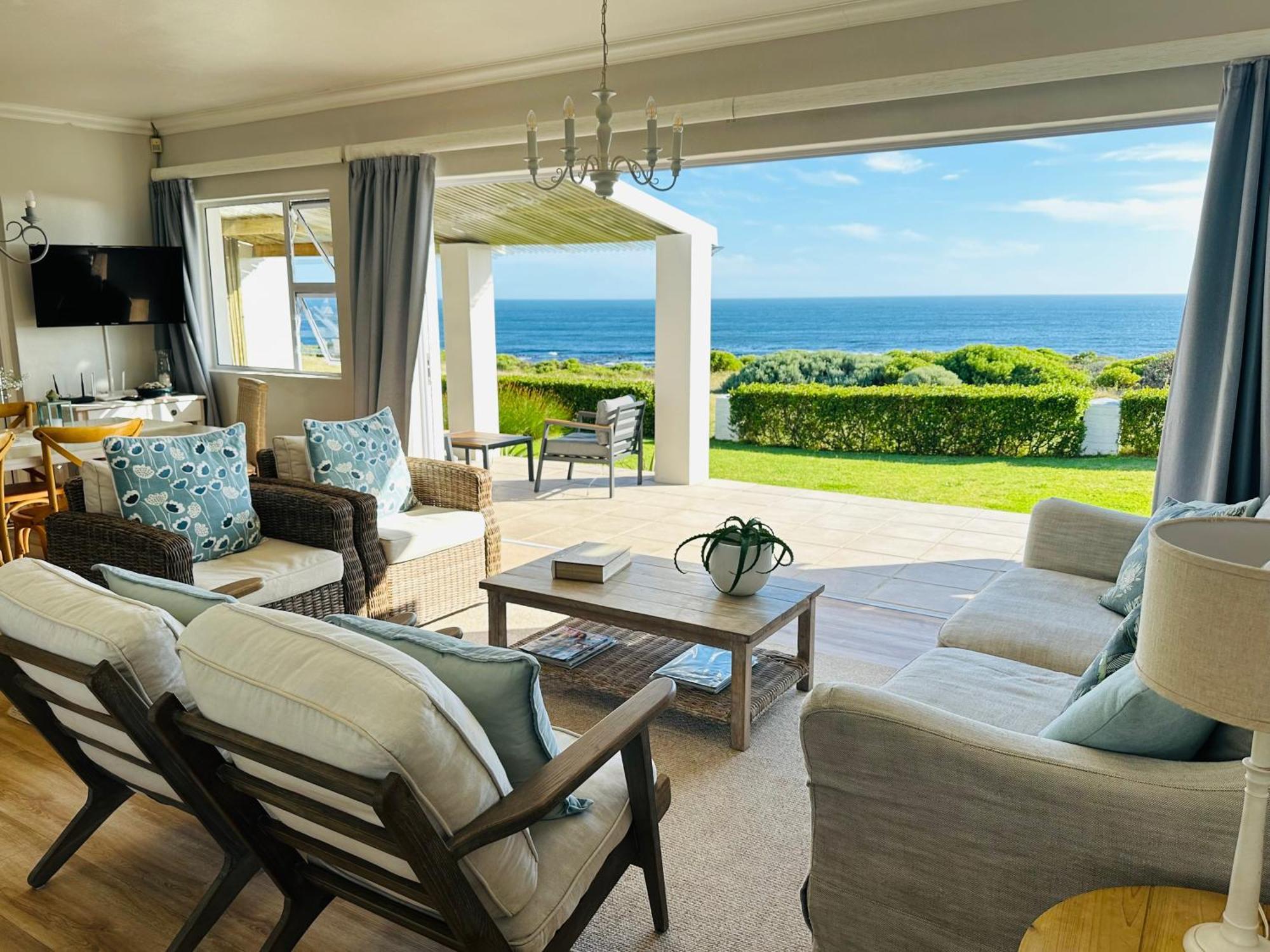 Seapearl Oceanfront Villa And Cottage Hermanus Εξωτερικό φωτογραφία